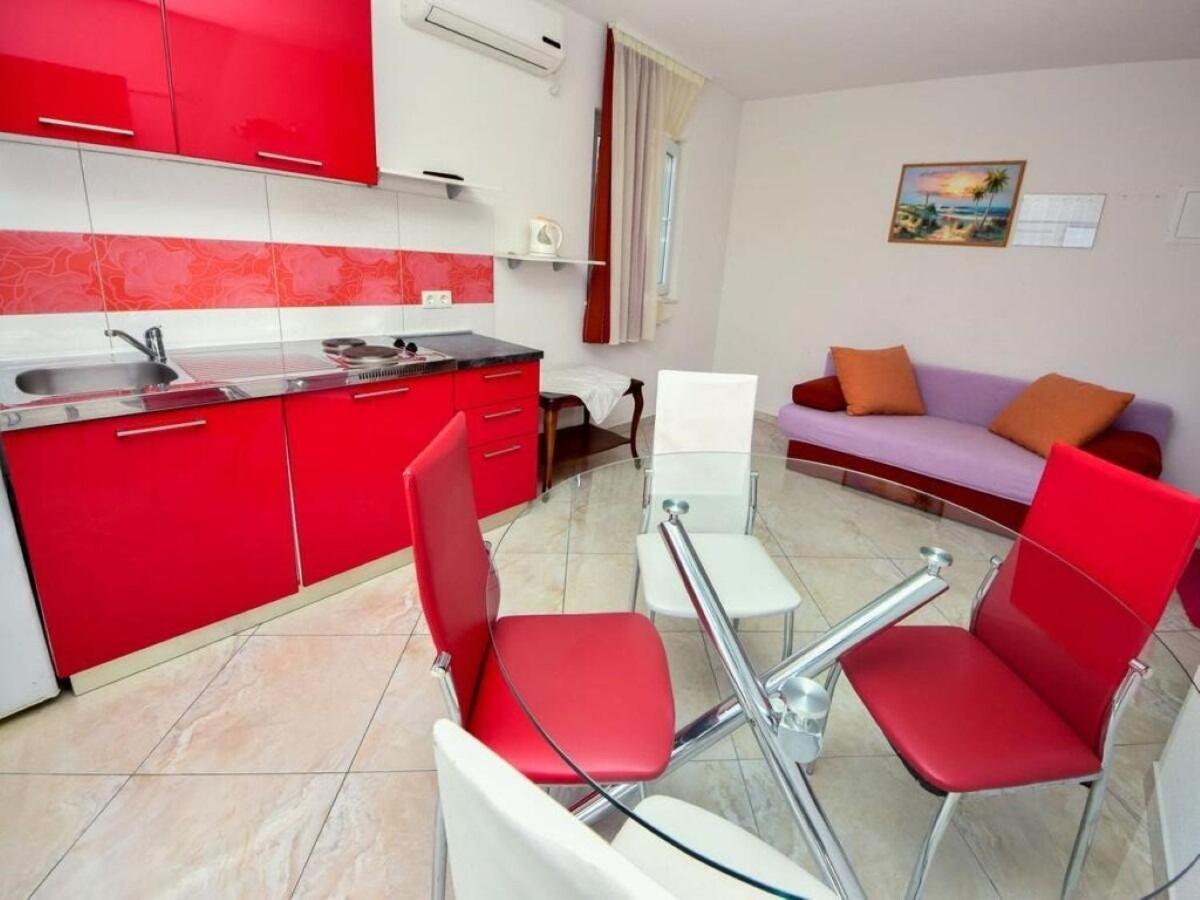 Apartments Vini Traù Esterno foto
